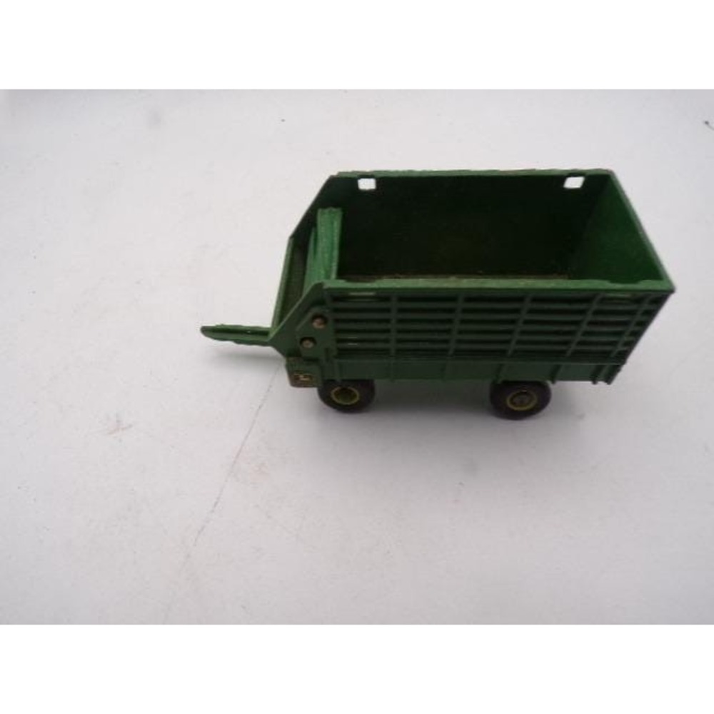 ERTL John Deere 1429D‎ Green Toy Farm Silage Wagon Diecast Metal 1/64